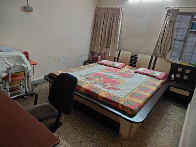 Bedroom Image of 1100 Sq.ft 2 BHK Independent House for rent in Nana Mava Rajkot for Rs. 15000