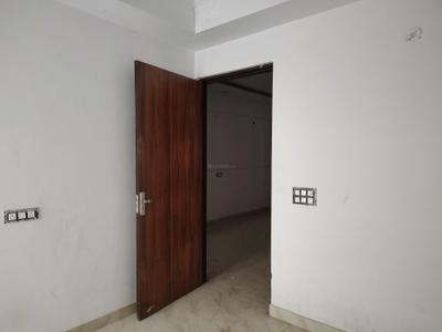 Bedroom Image of 1010 Sq.ft 2 BHK Apartment / Flat for sale in Vihaan Heights The Ultima 107, Sector 104 Noida for Rs. 5590000