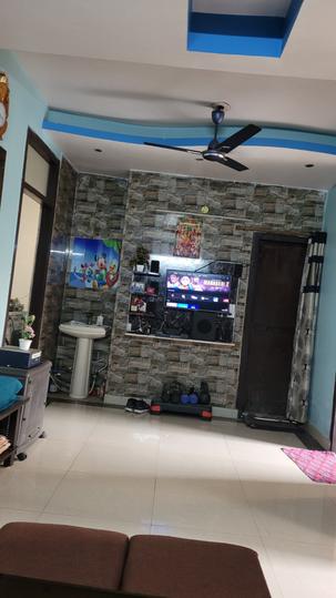 Raj Nagar, Loni Main Image 1