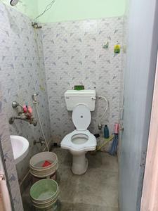 Bathroom Image of 650 Sq.ft 2 BHK Apartment / Flat for sale in Paschim Putiary Kolkata for Rs. 2500000