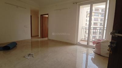 Living Room Image of 1000 Sq.ft 3 BHK Apartment / Flat for rent in Spring Homes, Noida Extension Greater Noida for Rs. 24000