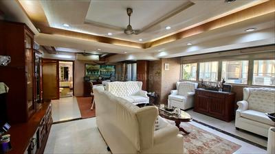 Hall Image of 3200 Sq.ft 4.5 BHK Builder Floor for sale in Lokhandwala Cannon, Bandra West Mumbai for Rs. 160000000