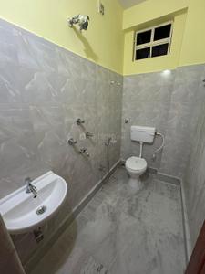 Bathroom Image of 834 Sq.ft 2 BHK Apartment / Flat for sale in Diamond Harbour South 24 Parganas for Rs. 3000000