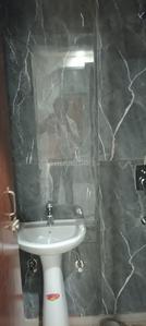 Bathroom Image of 1700 Sq.ft 3.5 BHK Apartment / Flat for sale in DM Infra, Sector 110 Noida for Rs. 7199999