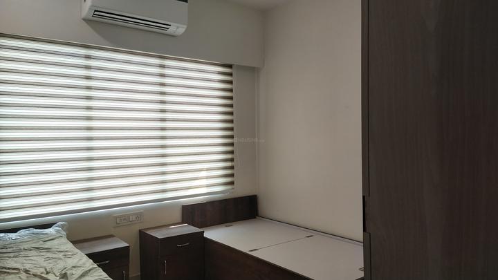 Bedroom Image of Isha Bharat Jain in Goregaon West, Mumbai