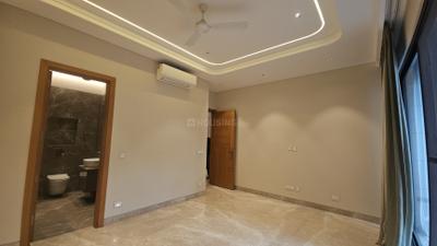 Bedroom Image of 1800 Sq.ft 3 BHK Builder Floor for rent in Green Park New Delhi for Rs. 250000