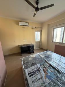 Bedroom Image of 425 Sq.ft 1 BHK Apartment / Flat for rent in Gardenia Gateway, Sector 75 Noida for Rs. 15000