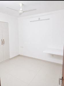 Bedroom Image of 750 Sq.ft 2 BHK Apartment / Flat for rent in Godrej Emerald, Thane West Thane for Rs. 26000