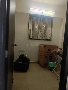 Bedroom Image of 650 Sq.ft 1 BHK Apartment / Flat for sale in Amanora Future Towers, Hadapsar Pune for Rs. 8800000