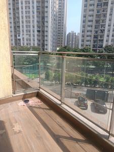 Living Room Image of 1000 Sq.ft 2 BHK Apartment / Flat for rent in Amanora Adreno Towers, Hadapsar Pune for Rs. 40000