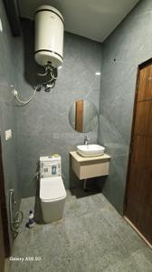 Image of 1300 Sq.ft 3 BHK Apartment / Flat for rent in Chhattarpur, New Delhi for Rs. 30000