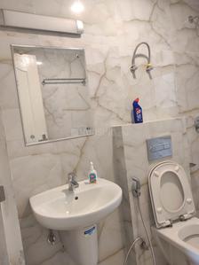 Image of 1000 Sq.ft 2 BHK Apartment / Flat for rent in Omaxe The Palace, Gomti Nagar, Lucknow for Rs. 26000