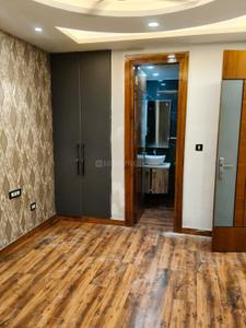 Bedroom Image of 1700 Sq.ft 3 BHK Builder Floor for sale in Vasant Kunj New Delhi for Rs. 37500000