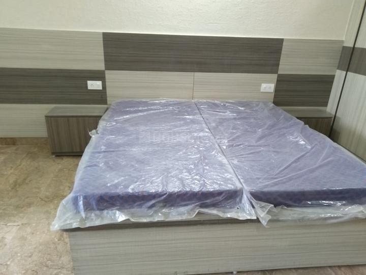 DLF Phase 3 Bedroom 1