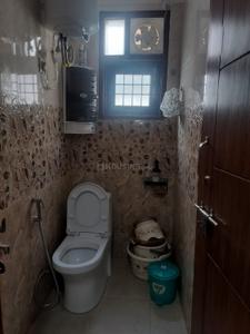 Bathroom Image of 500 Sq.ft 1 BHK Builder Floor for sale in Neb Sarai New Delhi for Rs. 1800000