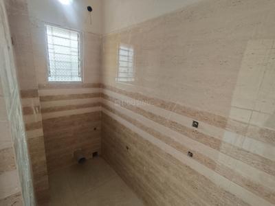 Bathroom Image of 850 Sq.ft 2 BHK Apartment / Flat for sale in Baguiati Kolkata for Rs. 3825000