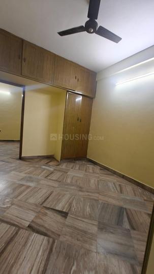 Apartment Shenoy Nagar Main Image 1