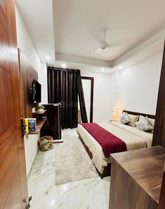 1 RK Independent Builder Floor