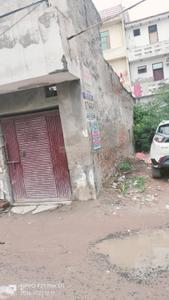 Image of 900 Sq.ft Residential Plot / Land for sale in Qutub Vihar, New Delhi for Rs. 7000000