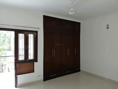 Bedroom Image of 1800 Sq.ft 3 BHK Apartment / Flat for sale in Vasant Kunj New Delhi for Rs. 44000000