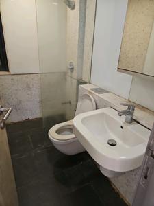 Common Bathroom Image of 1350 Sq.ft 2.5 BHK Apartment / Flat for sale in Lodha Dioro, Sion Mumbai for Rs. 39800000