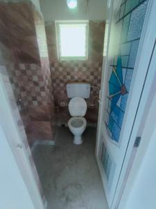 Bathroom Image of 916 Sq.ft 2 BHK Apartment / Flat for sale in Purba Putiary Kolkata for Rs. 3350000