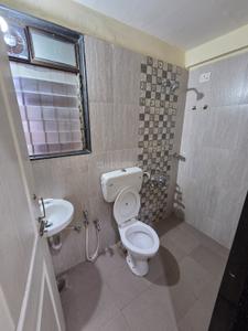 Bathroom Image of 689 Sq.ft 3 BHK Apartment / Flat for sale in Hubtown Greenwoods, Thane West Thane for Rs. 15500000