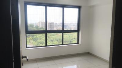 Bedroom Image of 872 Sq.ft 2 BHK Apartment / Flat for sale in Shapoorji Pallonji Vicinia, Powai Mumbai for Rs. 26500000