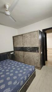 Bedroom Image of 2225 Sq.ft 3.5 BHK Apartment / Flat for rent in Takshashila Air, Ellisbridge Ahmedabad for Rs. 58000