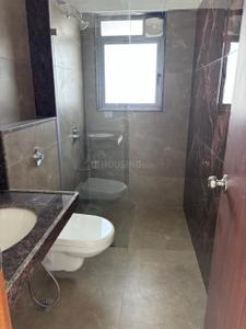 Image of 1050 Sq.ft 2 BHK Apartment / Flat for rent in Amanora Ascent Towers, Hadapsar, Pune for Rs. 42000