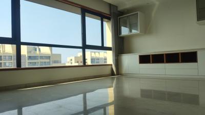 Kitchen Image of 9800 Sq.ft 6 BHK Apartment / Flat for sale in Ambuja Utalika Luxury, Mukundapur Kolkata for Rs. 140000000