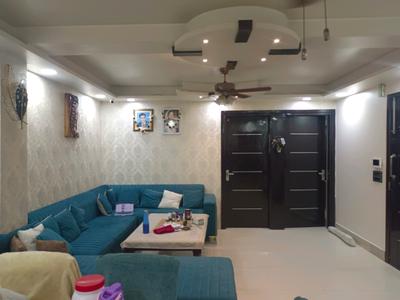 Living Room Image of 1800 Sq.ft 3 BHK Builder Floor for sale in KG-III New Delhi for Rs. 32500000