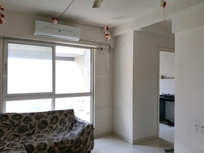 Living Room Image of 700 Sq.ft 1.5 BHK Apartment / Flat for rent in Godrej Emerald, Kasarvadavali Thane for Rs. 26000