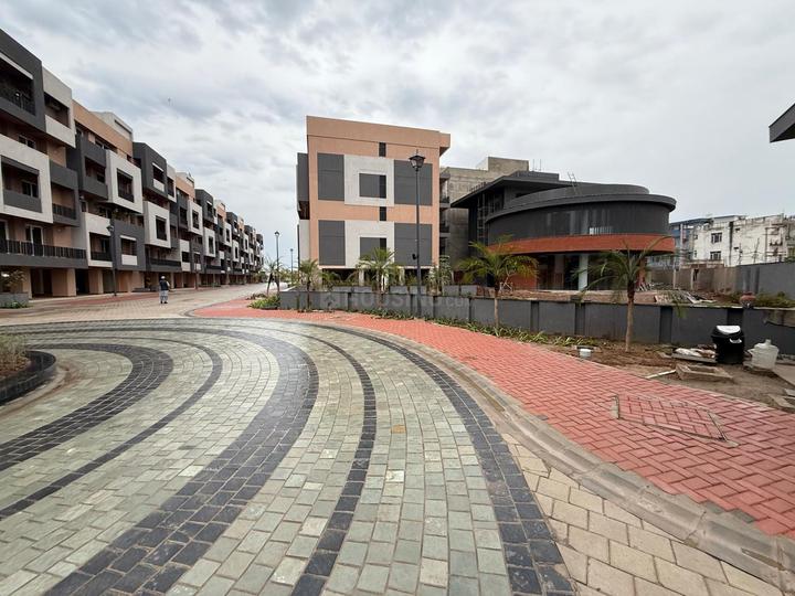 Gulnaar Meadows Main Image 1