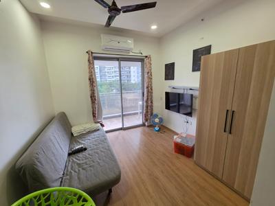 Bedroom Image of 1500 Sq.ft 3 BHK Apartment / Flat for sale in Amanora Gateway Towers, Hadapsar Pune for Rs. 32000000
