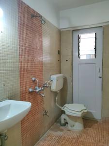Common Bathroom Image of 860 Sq.ft 2 BHK Apartment / Flat for rent in Kasarvadavali Thane for Rs. 27000