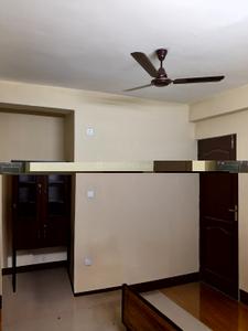 3 BHK Semi Furnished Flat