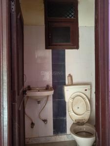 Bathroom Image of 600 Sq.ft 2 BHK Apartment / Flat for sale in Lakshya Apartment, Ghitorni New Delhi for Rs. 3200000