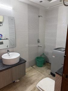 Bathroom Image of 1440 Sq.ft 3 BHK Builder Floor for sale in Chittaranjan Park New Delhi for Rs. 28500000