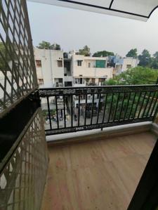 Balcony Image of 450 Sq.ft 1 BHK Independent House for rent in Vasant Enclave, Vasant Vihar New Delhi for Rs. 22000