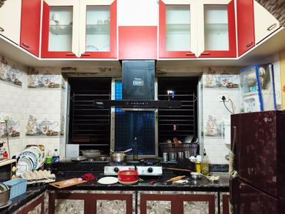 Kitchen Image of 800 Sq.ft 2 BHK Apartment / Flat for sale in Purba Putiary Kolkata for Rs. 3000000