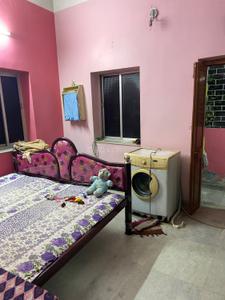 Bedroom Image of 650 Sq.ft 3 BHK Apartment / Flat for sale in Kalighat Kolkata for Rs. 5500000