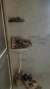 Bathroom Image of 550 Sq.ft 1 BHK Builder Floor for rent in Kharadi Pune for Rs. 20000