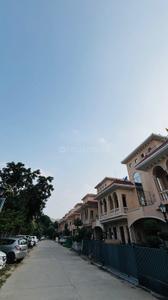 Image of 1825 Sq.ft 3.5 BHK Villa for rent in Amrapali Leisure Valley, Noida Extension, Greater Noida for Rs. 30000