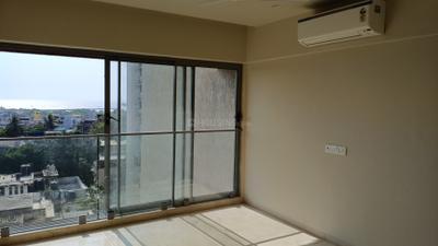 Bedroom Image of 1200 Sq.ft 3 BHK Apartment / Flat for rent in Santacruz West Mumbai for Rs. 225000