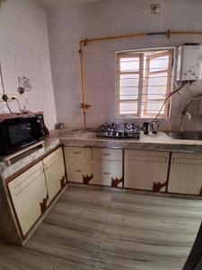 Kitchen Image of 1350 Sq.ft 3 BHK Apartment / Flat for sale in Chanakyapuri Ahmedabad for Rs. 8500000