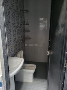 Bathroom Image of 1000 Sq.ft 3 BHK Builder Floor for rent in Ram Gopal Colony Rohtak for Rs. 10000