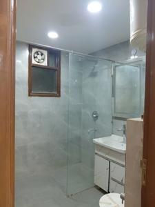 Common Bathroom Image of 1350 Sq.ft 4 BHK Apartment / Flat for sale in Sultanpur New Delhi for Rs. 11000000