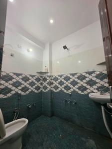 Bathroom Image of 1800 Sq.ft 3 BHK Builder Floor for rent in Krishna Nagar Lucknow for Rs. 35000