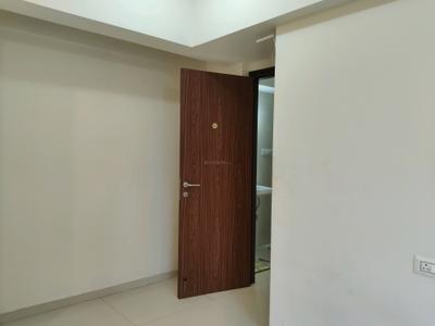Bedroom Image of 920 Sq.ft 2 BHK Apartment / Flat for rent in Kasarvadavali Thane for Rs. 33000